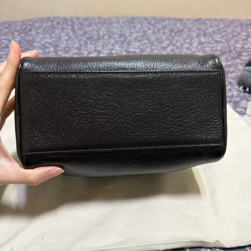 [BUNJANG] Nothing Written Loaf Bread Tote Bag / 낫띵리튼 loaf bread tote bag