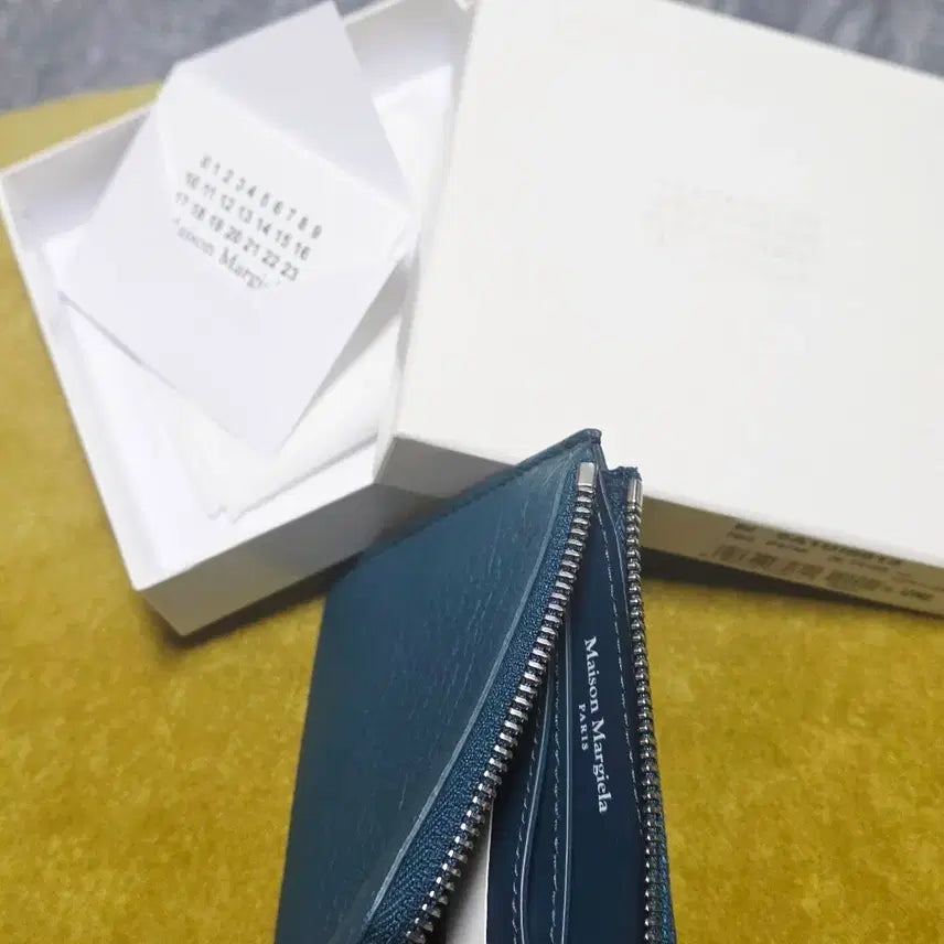 [SOLD OUT] 정품 메종마르지엘라 스티치 레더지갑(새상품/무료배송)