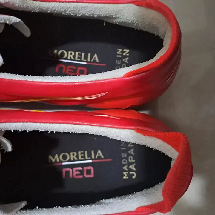 [BUNJANG] Mizuno Morelia Neo 4 Beta Japan Soccer Cleats / 미즈노 모렐리아 네오4 베타 재팬 285