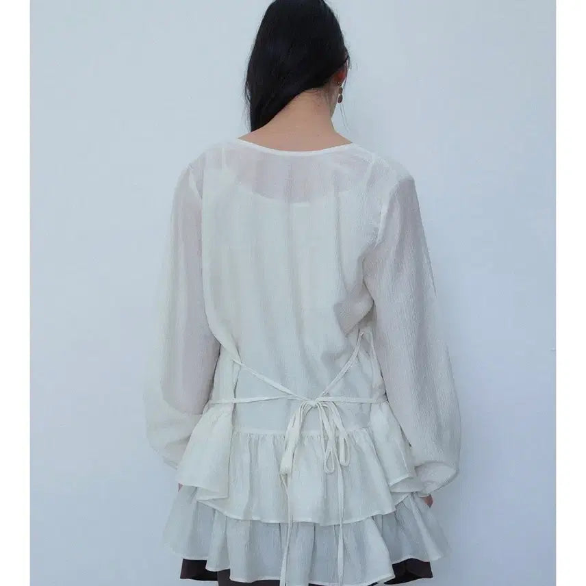 [BUNJANG] Auro Frill Blouse Dress Set-up (Cream) / 아우로 프릴 블라우스 원피스 set-up(크림,새상품)