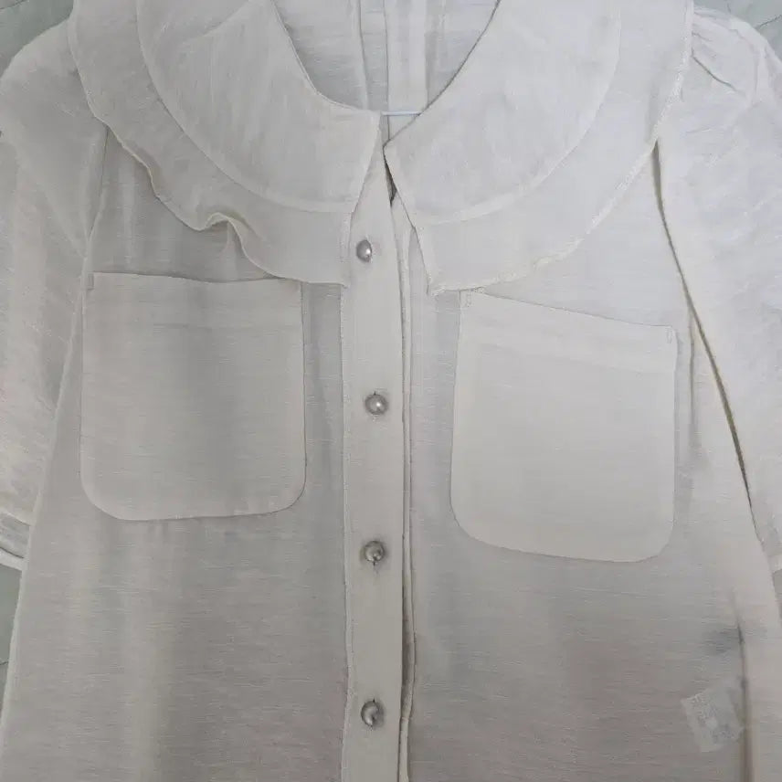 [BUNJANG] Sisley Blouse / 시슬리 블라우스(2025)