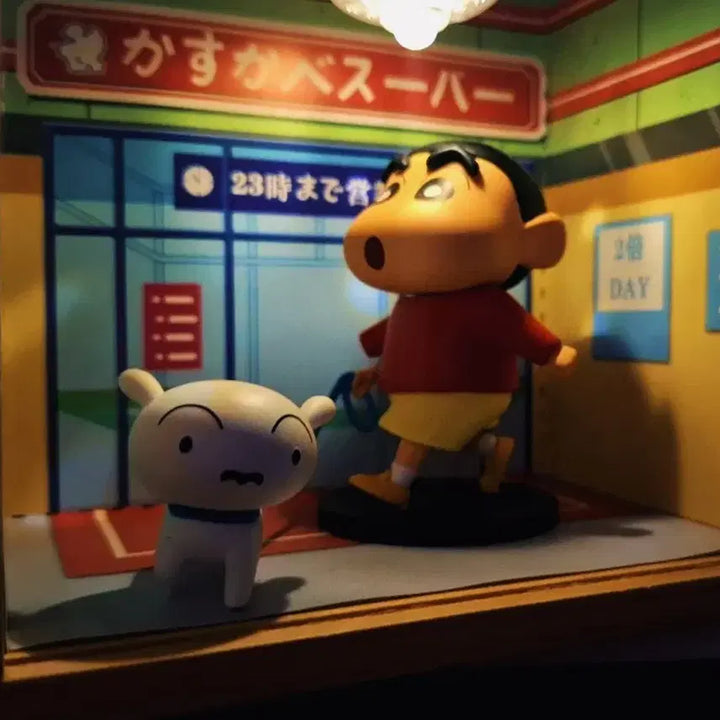 [BUNJANG] 92Toys Crayon Shin-chan and White Dog Figure / 단종희귀] 92toys짱구 흰둥이산책(불들어오는 편의점)