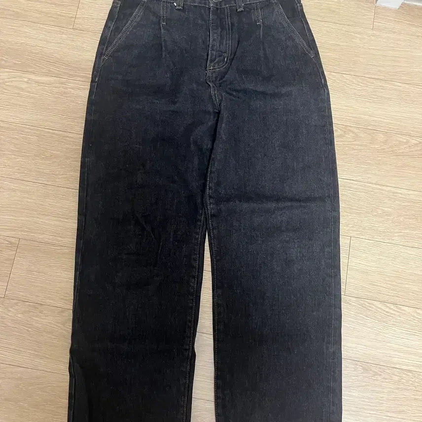 [BUNJANG] BeSlow One-Tuck Denim Jeans / 비슬로우 원턱 데님 블랙 30사이즈