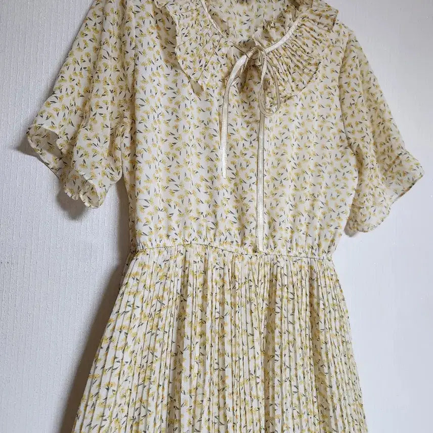 [BUNJANG] Coin Coax 2020 Chiffon Pleated Long Dress / 코인코즈2020쉬폰 플리츠 롱원피스55~66반