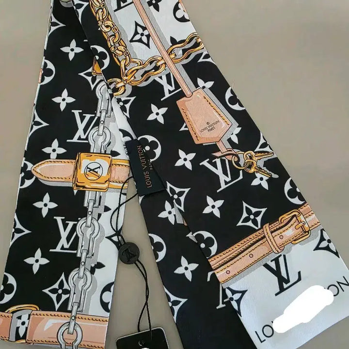 [BUNJANG] Hermès Silk Scarf / 방도 스카프