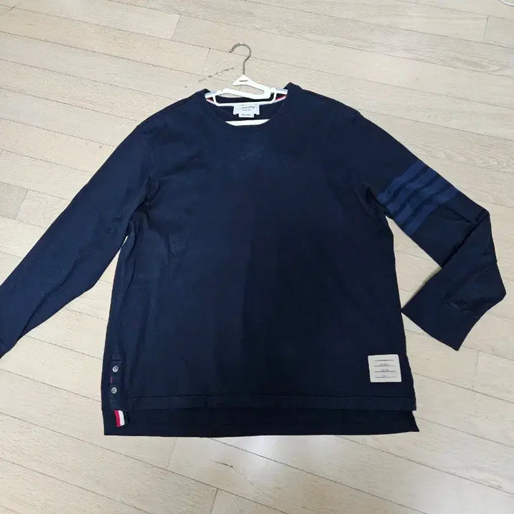 [BUNJANG] Thom Browne Navy Tri-Stripe Long Sleeve T-Shirt / 톰브라운 네이비 삼선 긴팔 티셔츠