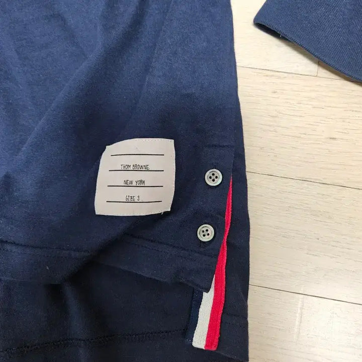 [BUNJANG] Thom Browne Navy Tri-Stripe Long Sleeve T-Shirt / 톰브라운 네이비 삼선 긴팔 티셔츠