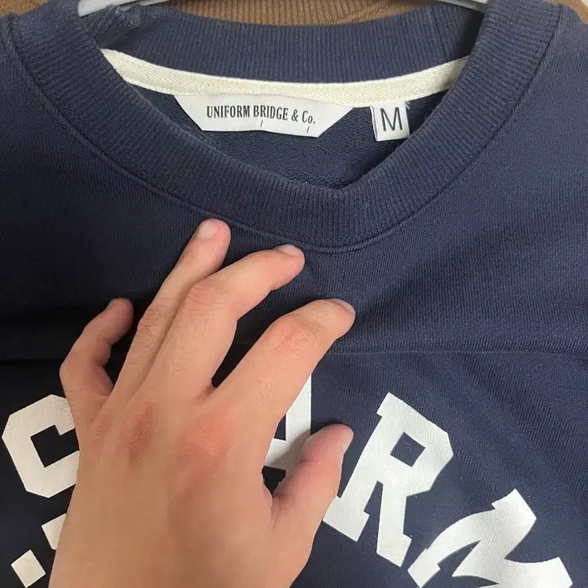 [BUNJANG] Uniform Bridge U.S. Army Navy Sweatshirt / 유니폼브릿지 U.S. ARMY 네이비 맨투맨 m