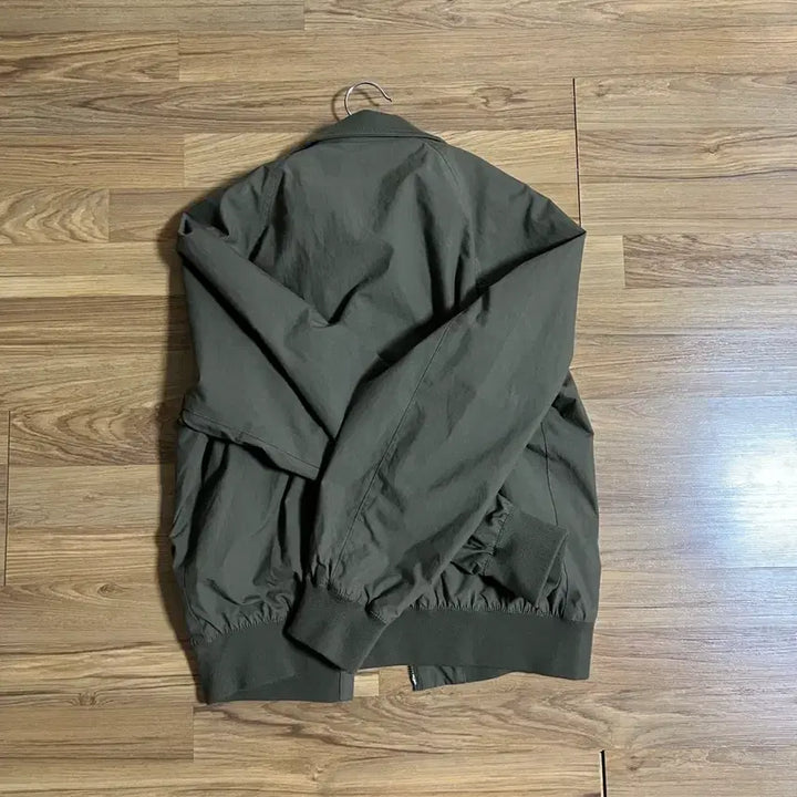 [SOLD OUT] 유니클로 해링턴 자켓 팝니다.