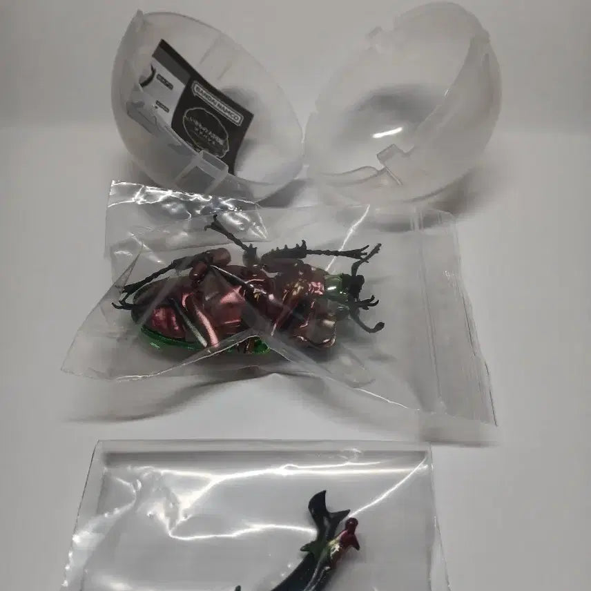 [BUNJANG] Bandai Mutuellaria Deer Beetle Figure (Red) / 반다이 생물대도감 어드밴스 뮤엘러리사슴벌레 레드
