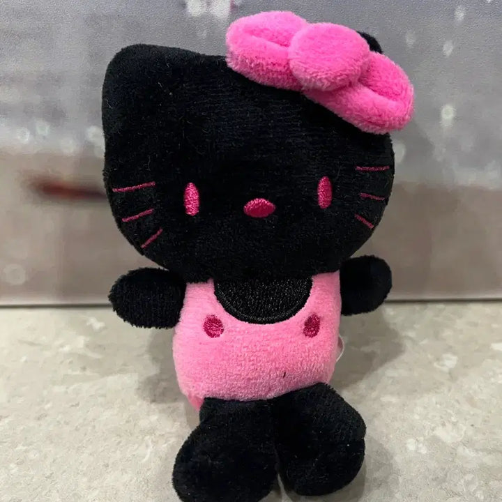 [BUNJANG] Hello Kitty Black Keyring / [*새상품/무료배송*] 헬로키티 블랙 키링