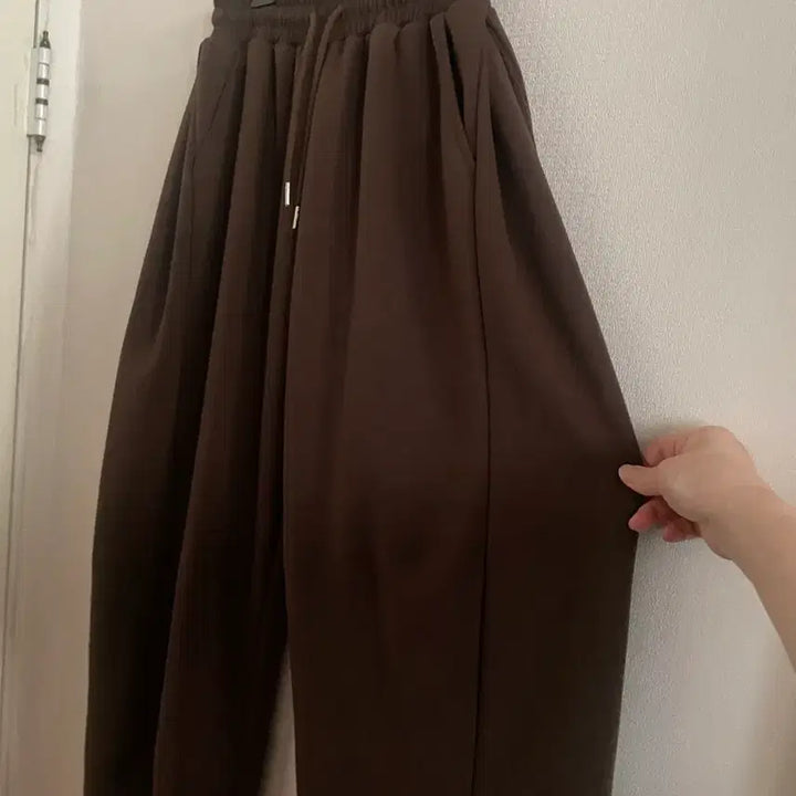 [BUNJANG] Brown Wide Training Pants / (새상품) 브라운 와이드팬츠