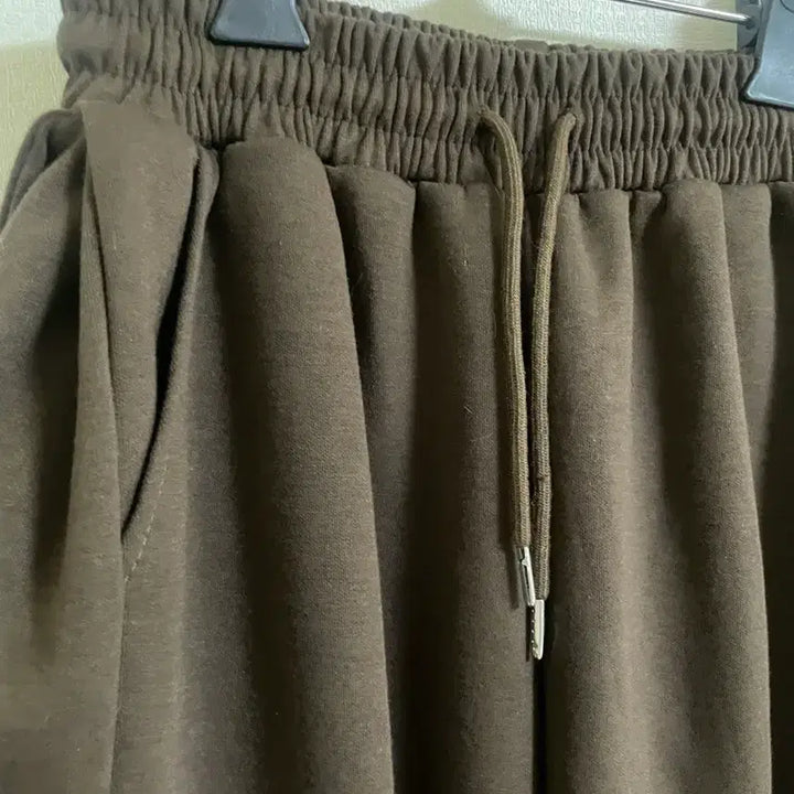 [BUNJANG] Brown Wide Training Pants / (새상품) 브라운 와이드팬츠