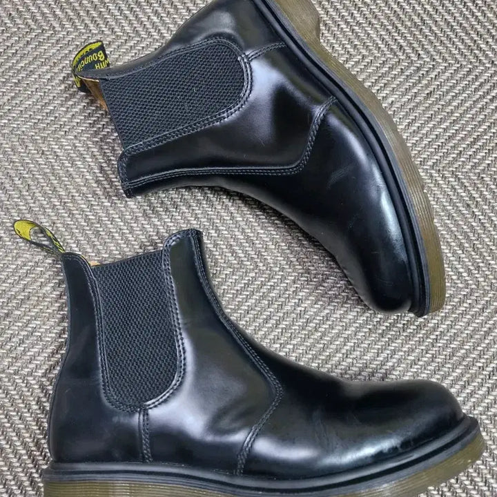[BUNJANG] Dr. Martens Chelsea Boots UK7 / 닥터마틴 첼시부츠 uk7