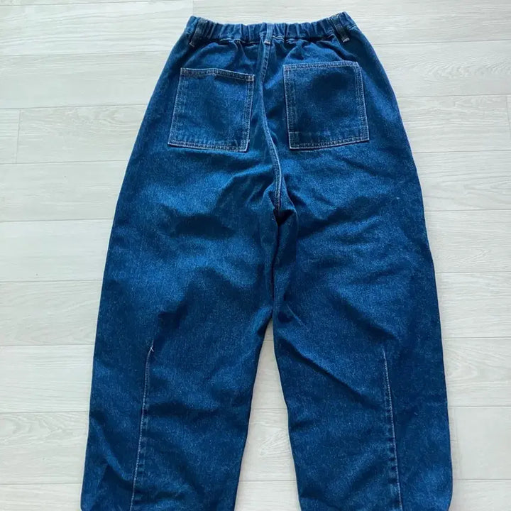[SOLD OUT] 바이주베리 여자 와이드 청바지