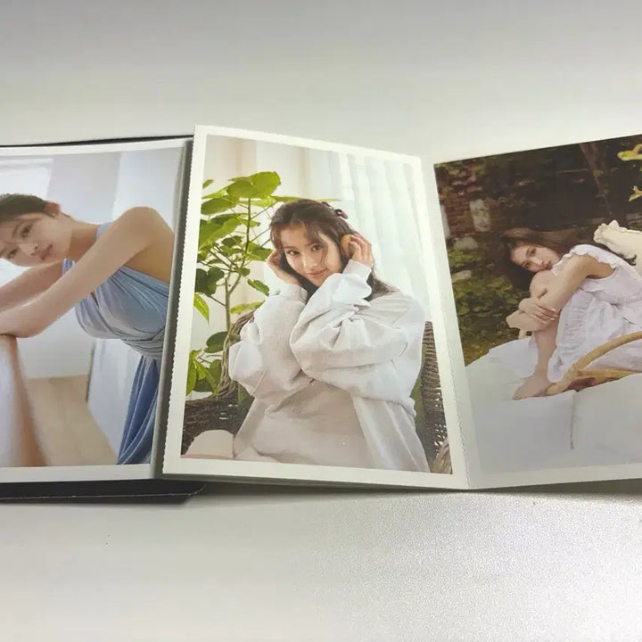 [BUNJANG] Twice Sana 1st Photobook / 트와이스 사나 1st 포토북 Yes, I am Sana.