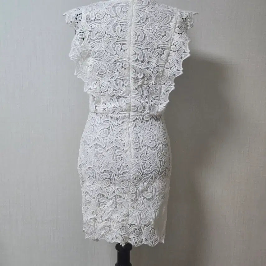 [BUNJANG] White Floral Lace Dress / 화이트 플라워 레이스 원피스