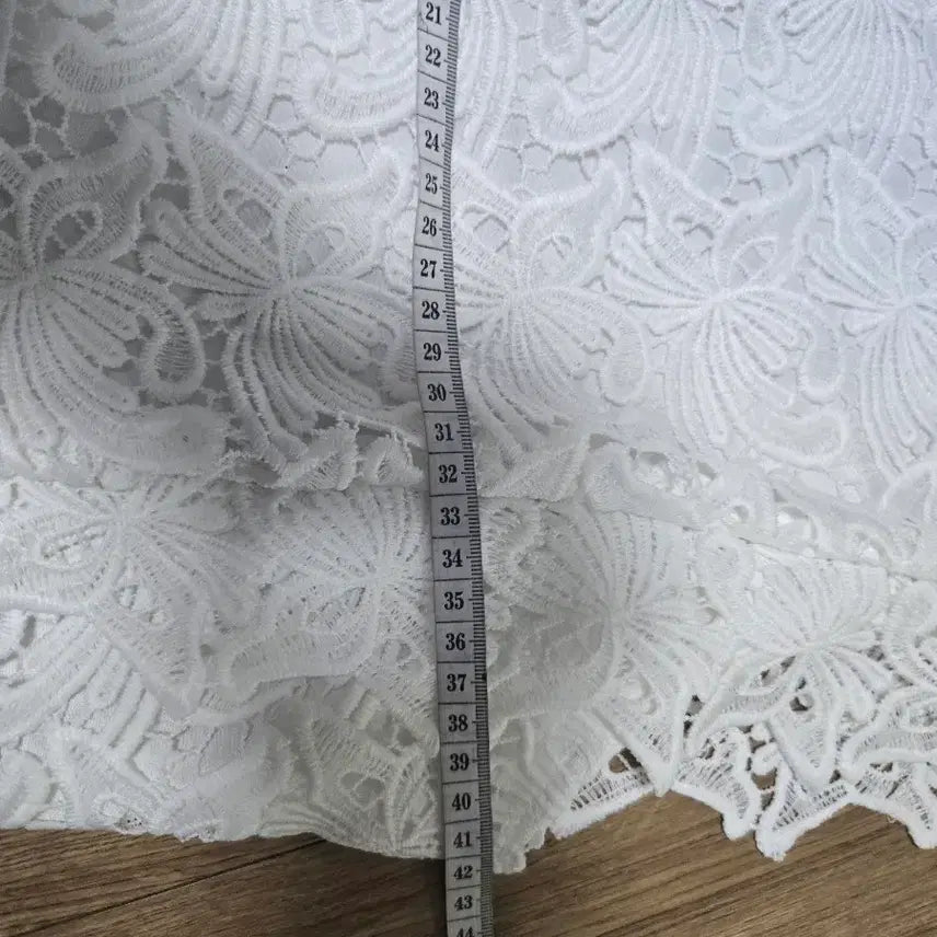 [BUNJANG] White Floral Lace Dress / 화이트 플라워 레이스 원피스