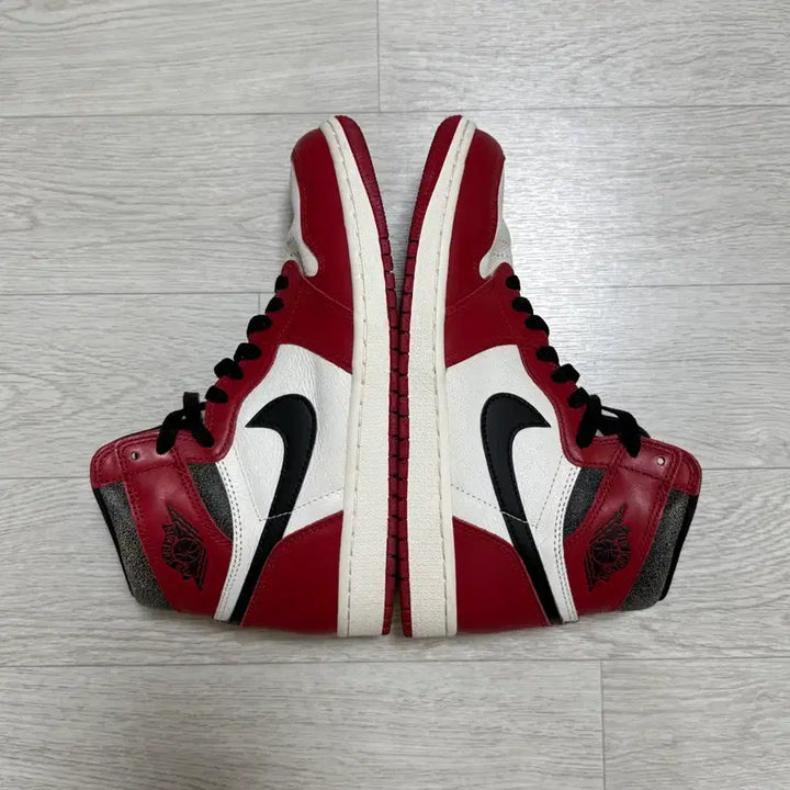 [SOLD OUT] 조던 1 하이 OG 시카고 2022 275