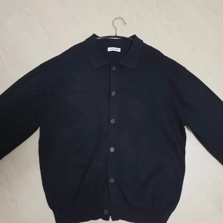 [SOLD OUT] 더 니트 컴퍼니 블랙 카라 가디건 L
