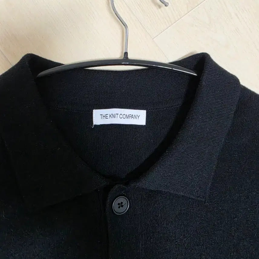 [SOLD OUT] 더 니트 컴퍼니 블랙 카라 가디건 L