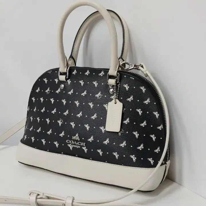 [BUNJANG] Coach Butterfly Mini Dome Crossbody Bag / 코치 블랙 나비 미니 돔 가방