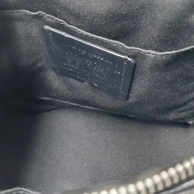 [BUNJANG] Coach Butterfly Mini Dome Crossbody Bag / 코치 블랙 나비 미니 돔 가방