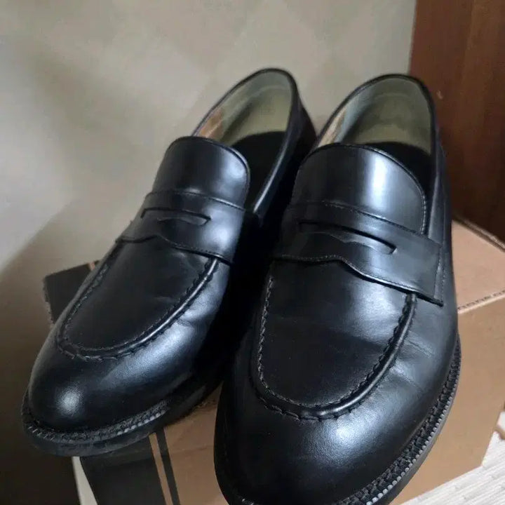 [BUNJANG] Romantic Move New Smart Loafer Black 270 / 로맨틱무브 뉴스마트로퍼 블랙 270