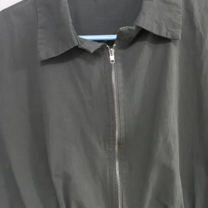 [BUNJANG] Avely Crop Half-Sleeve Zip-Up Jacket / 에이블리 카라넥 크롭 반팔 집업 자켓 교신가능