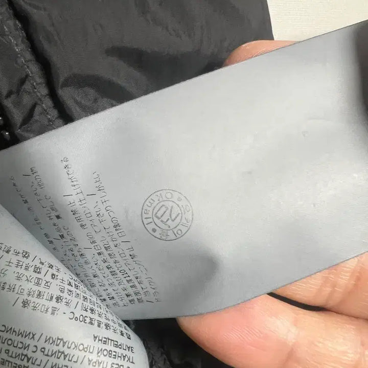[BUNJANG] Stone Island Crinkle Reps Primaloft Bomber Jacket Black / L/스톤아일랜드 40923 크링클랩스 프리마로프트 봄버 자켓 블랙
