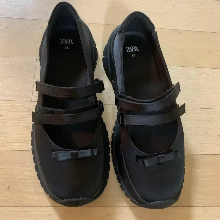 [BUNJANG] ZARA Black Ribbon Mary Jane Platform Shoes / 자라 블랙 리본 메리제인 플랫폼 슈즈