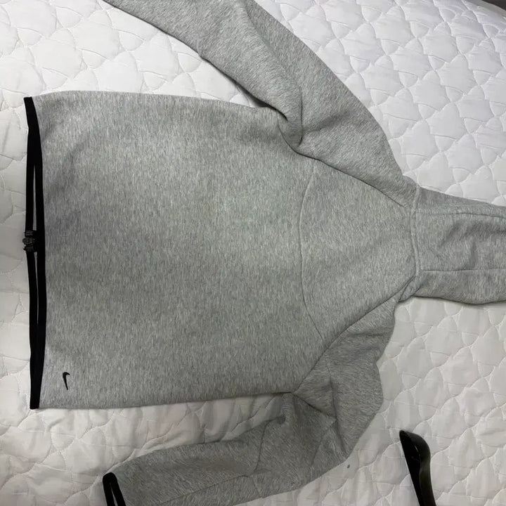 [SOLD OUT] 나이키 테크팩 테크 플리스 후드 팔아요