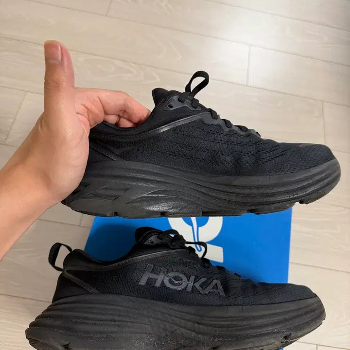 [BUNJANG] Hoka Bondi 8 Wide Black Running Shoes / 호카 본디8 와이드 블랙 245mm