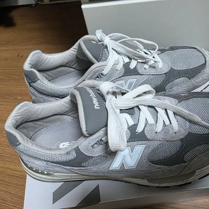 [BUNJANG] New Balance 992 285cm Sneakers / 뉴발란스 992 285cm 판매합니다