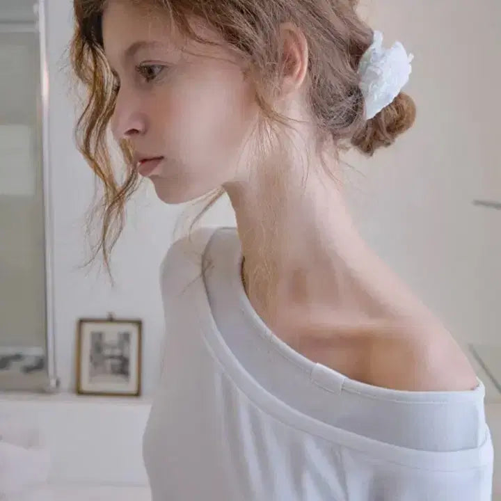 [BUNJANG] Letter From Moon One-Shoulder Layered T-Shirt / (새상품) 레터프롬문 원숄더 레이어드 티셔츠