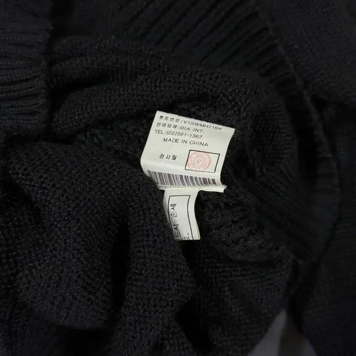 [SOLD OUT] [XL] GV2 jeans 남성 블랙 라운드 긴팔 니트