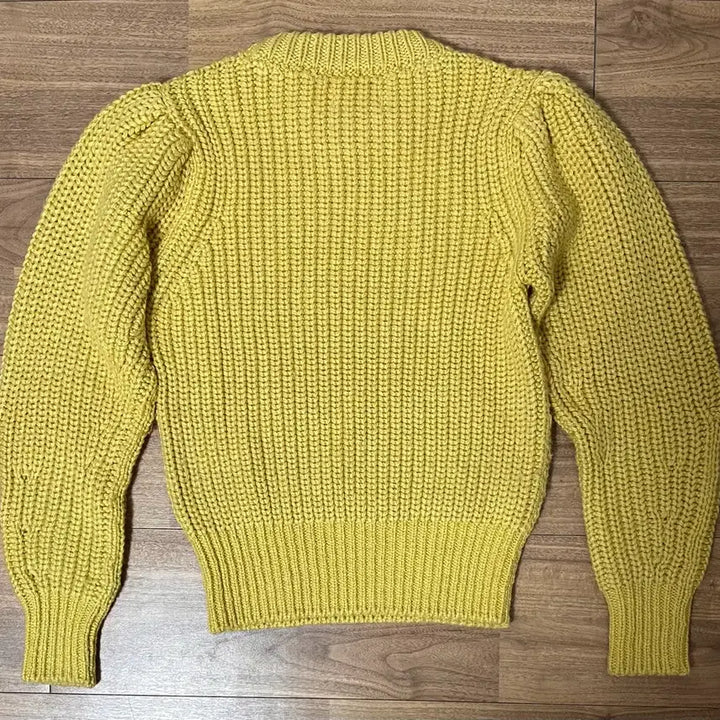 [BUNJANG] Isabel Marant Yellow Puff Sleeve Knit Sweater Size 36 / 이자벨마랑 옐로우 퍼프 니트 36