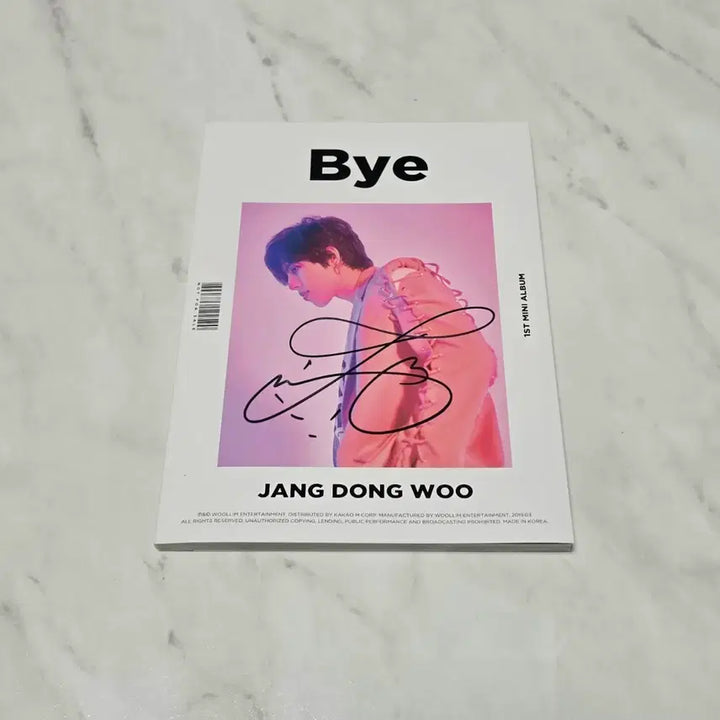 [BUNJANG] INFINITE Dongwoo NEWS Album (Signed) / 비매)인피니트 장동우 동우 친필 싸인 앨범 뉴스 NEWS 바이 BYE