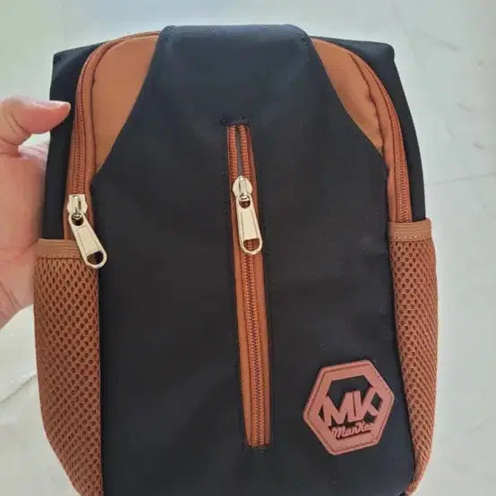 [SOLD OUT] 스트랩 크로스바디 가방 새상품 산책가방 자전거가방 추천
