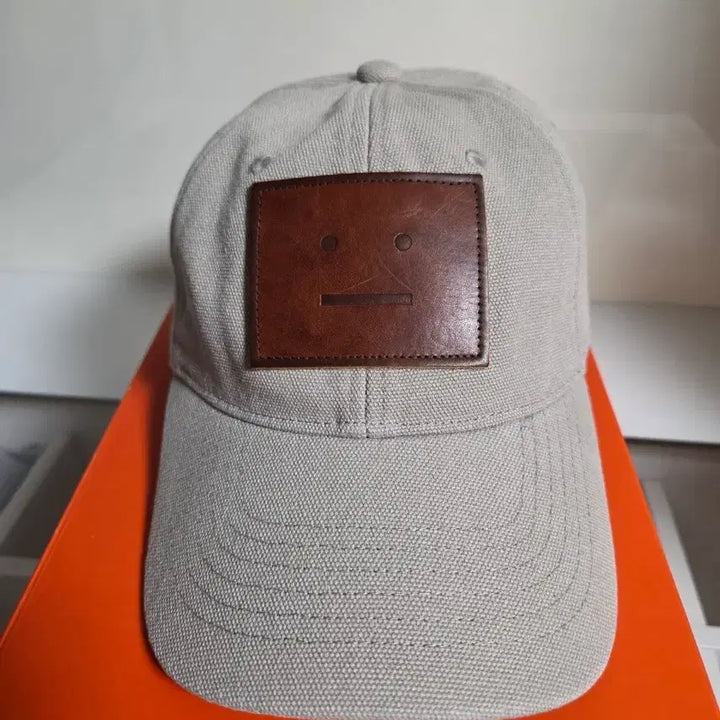 [BUNJANG] Acne Studios Emoji Baseball Cap / 아크네스튜디오 이모지 볼캡