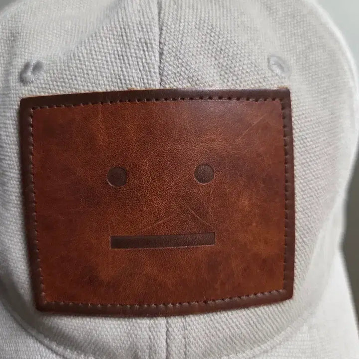 [BUNJANG] Acne Studios Emoji Baseball Cap / 아크네스튜디오 이모지 볼캡