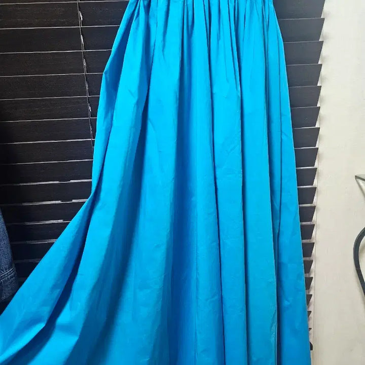 [BUNJANG] Mojo S.phine Blue Cutout Long Dress / 모조에스핀 청량한 블루 컷아웃 롱 원피스