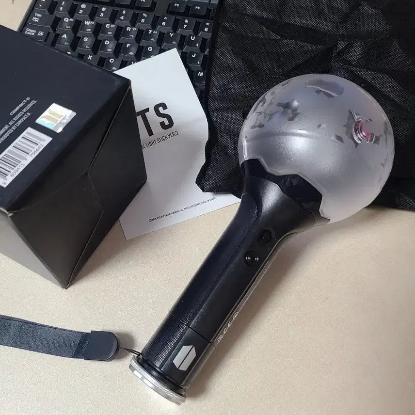 [BUNJANG] BTS (Bangtan Sonyeondan) Official Light Stick Ver. 3 Full Set / 방탄소년단 응원봉 ver.3 풀세트