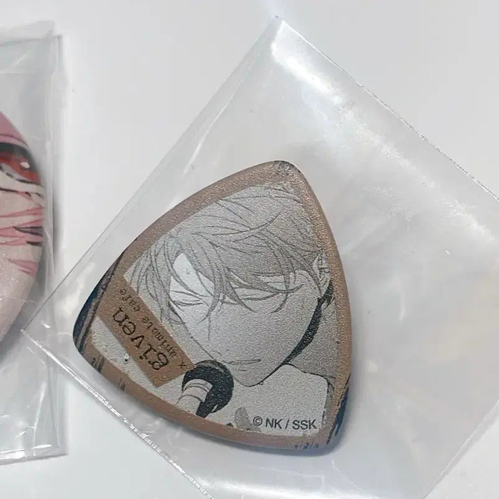 [BUNJANG] Given Mafuyu Badge &amp; Pick Bundle Set / 기븐 마후유 뱃지 피크 일괄
