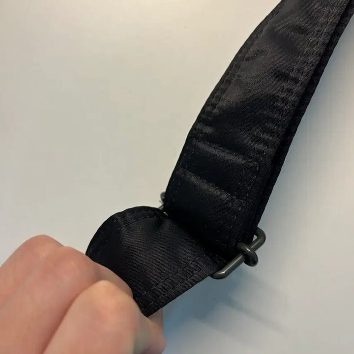 [SOLD OUT] 포터 올뉴탱커 슬링백 집 라지 블랙(622-08633)_크림 구매