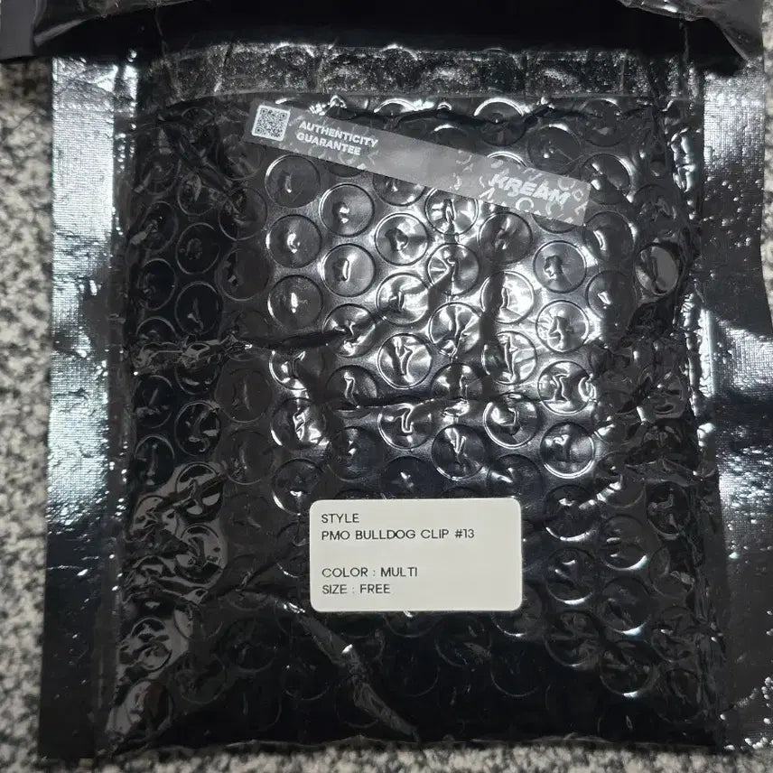 [BUNJANG] PEACEMINUSONE Bulldog Clip 