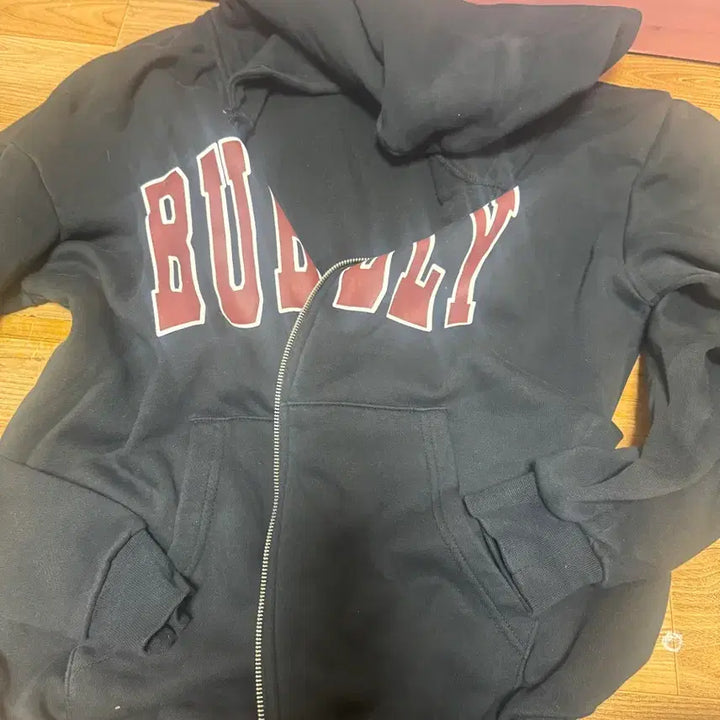 [BUNJANG] Under Armour Assorted Apparel Bundle / 옷 정리/의류/언더아머/니트/바지 등