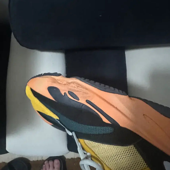 [BUNJANG] Adidas Yeezy Boost 700 &