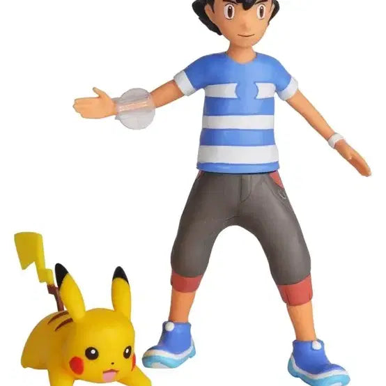 [BUNJANG] Ziu Pikachu Figure / 마지막가격(지우+피카츄) 기스있음; 피규어