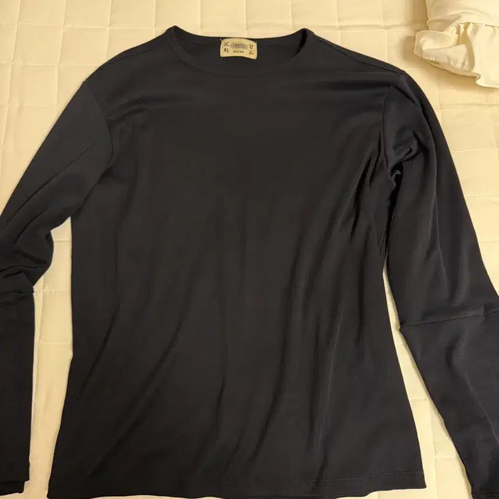 [SOLD OUT] 기철 핑거홀 롱슬리브 M